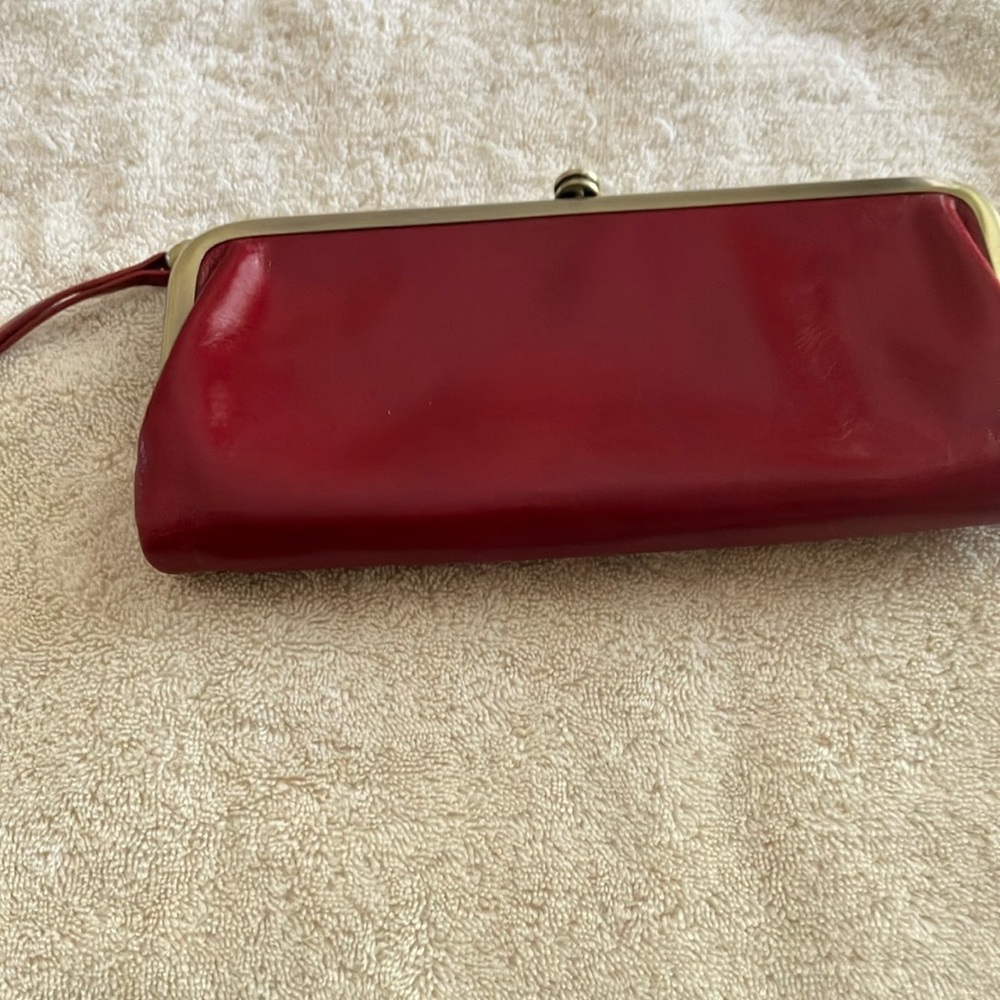 HOBO Red Wallet with Zipper Closure and Smooth Leather Finish. - Picture 2 of 10